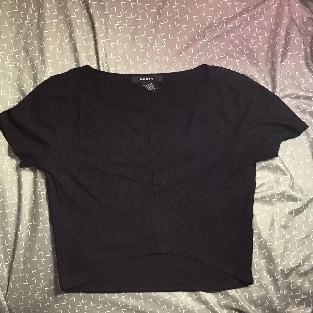 Black ribbed crop top